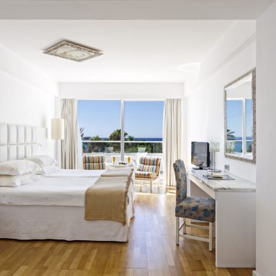 Grecian Sands Hotel
