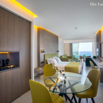 Cavo Maris Beach Hotel