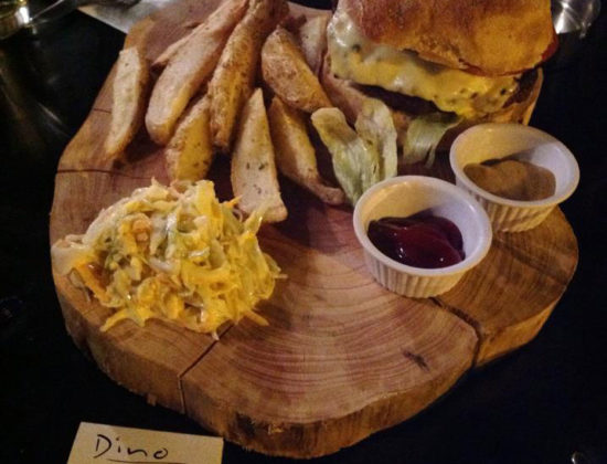 Dino Bistro Cafe